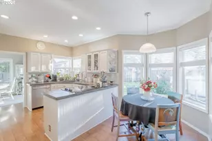 925 Scepter Ct NE, Salem, OR 97301 - Photo 12