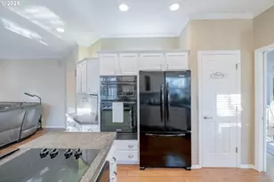 925 Scepter Ct NE, Salem, OR 97301 - Photo 12