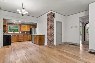5753 SW Vermont St, Portland, OR 97219 - Photo 10
