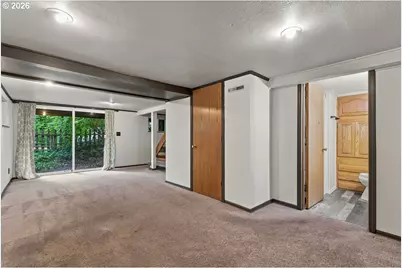 5753 SW Vermont St, Portland, OR 97219 - Photo 22