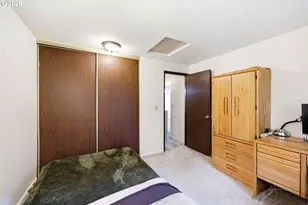 12626 NW Barnes Rd, Portland, OR 97229 - Photo 14