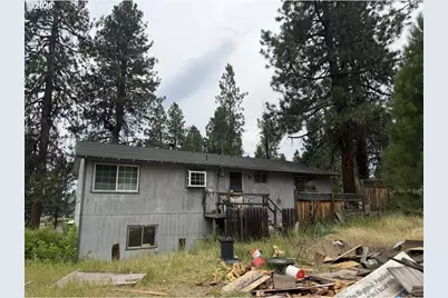 207 E Yahooskin St, Chiloquin, OR 97624 - Photo 4