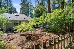 4238 Woodside Cir, Lake Oswego, OR 97035 - Photo 24