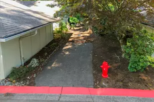 4238 Woodside Cir, Lake Oswego, OR 97035 - Photo 26