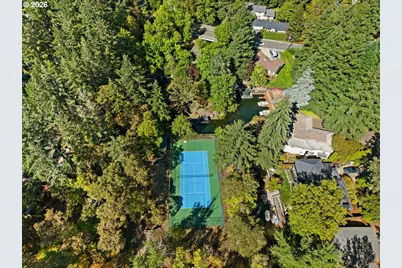 4238 Woodside Cir, Lake Oswego, OR 97035 - Photo 32