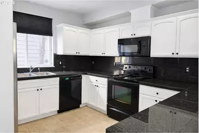 4923 N Newark St, Portland, OR 97203 - Photo 18