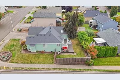 1985 SW Daybreak Way, Troutdale, OR 97060 - Photo 20
