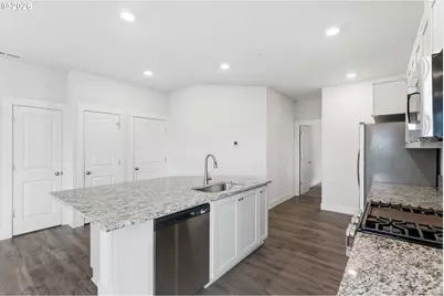 14476 SW 165th Ave, Tigard, OR 97224 - Photo 12