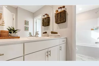 9368 SE 162nd Ave, Happy Valley, OR 97086 - Photo 10