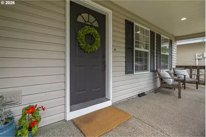 1101 E Sunset Dr, Newberg, OR 97132 - Photo 30