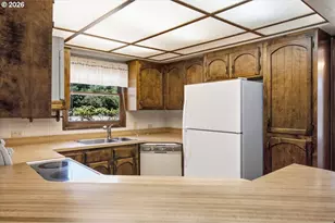 2140 17th Ave SW, Albany, OR 97321 - Photo 12