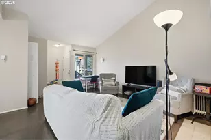86 Kingsgate Rd, Lake Oswego, OR 97035 - Photo 6