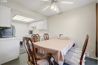 86 Kingsgate Rd #H203, Lake Oswego, OR 97035 - Photo 8