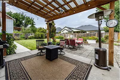 2591 16th St, Springfield, OR 97477 - Photo 38