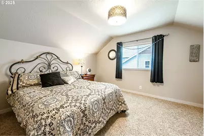 2591 16th St, Springfield, OR 97477 - Photo 34