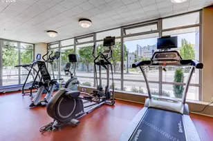 1310 NW Naito Pkwy, Portland, OR 97209 - Photo 40