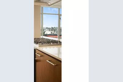 1310 NW Naito Pkwy #901, Portland, OR 97209 - Photo 14