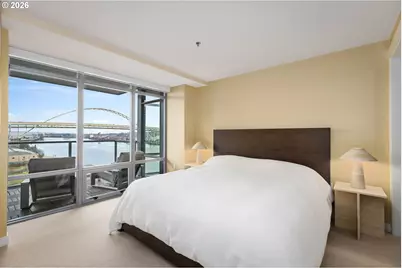 1310 NW Naito Pkwy #901, Portland, OR 97209 - Photo 30