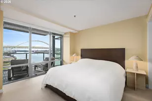 1310 NW Naito Pkwy, Portland, OR 97209 - Photo 30