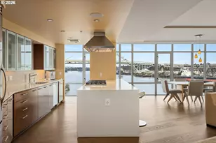 1310 NW Naito Pkwy, Portland, OR 97209 - Photo 10