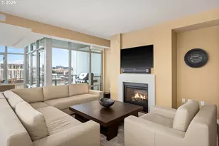 1310 NW Naito Pkwy, Portland, OR 97209 - Photo 16