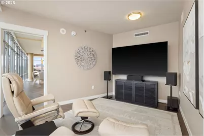 1310 NW Naito Pkwy #901, Portland, OR 97209 - Photo 22