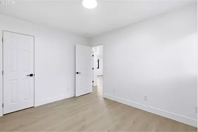 14035 SE Harrison St, Portland, OR 97233 - Photo 22