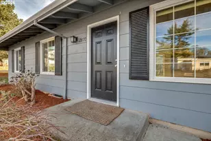 12870 SW 63rd Ave, Portland, OR 97219 - Photo 4