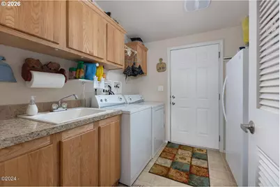 743 N Sundown Dr, Otis, OR 97368 - Photo 28