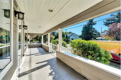 1307 N Kilpatrick St, Portland, OR 97217 - Photo 6