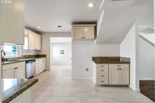 1307 N Kilpatrick St, Portland, OR 97217 - Photo 14