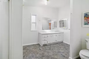 3700 Babcock Ln, Eugene, OR 97401 - Photo 14