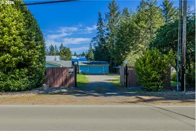 69323 Wildwood Rd, North Bend, OR 97459 - Photo 26