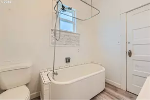 3904 SE Clinton St, Portland, OR 97202 - Photo 16