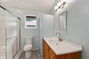 610 Averill St, Brownsville, OR 97327 - Photo 40