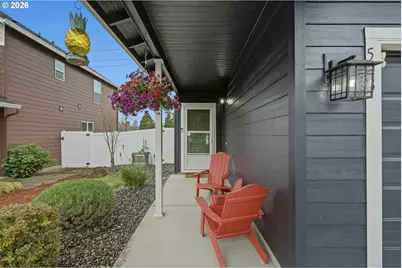 518 SE 11th Ave, Battle Ground, WA 98604 - Photo 2
