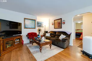 117 W 31st St, Vancouver, WA 98660 - Photo 4