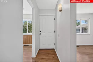 130 S Main St, Phoenix, OR 97535 - Photo 12