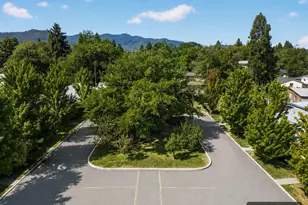 130 S Main St, Phoenix, OR 97535 - Photo 16