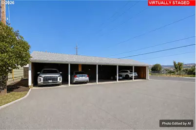130 S Main St, Phoenix, OR 97535 - Photo 18