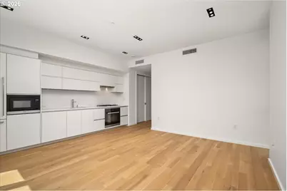 1075 NW Northrup St #421, Portland, OR 97209 - Photo 12