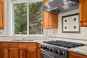 9723 NW Henry Ct, Portland, OR 97229 - Photo 16