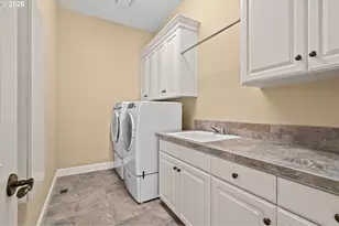 9723 NW Henry Ct, Portland, OR 97229 - Photo 30