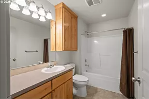 2194 NE 8th St, Hermiston, OR 97838 - Photo 26