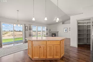 2194 NE 8th St, Hermiston, OR 97838 - Photo 16