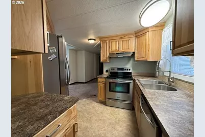 37600 Sunset St #3, Sandy, OR 97055 - Photo 10
