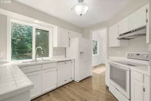 5983 SW Harmony Pl, Beaverton, OR 97078 - Photo 8
