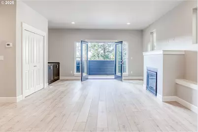 2910 NE Klamath Pl, Newport, OR 97365 - Photo 4