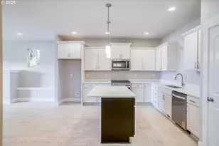 2910 NE Klamath Pl, Newport, OR 97365 - Photo 12