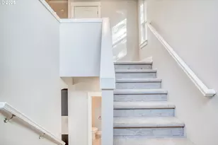 2910 NE Klamath Pl, Newport, OR 97365 - Photo 34